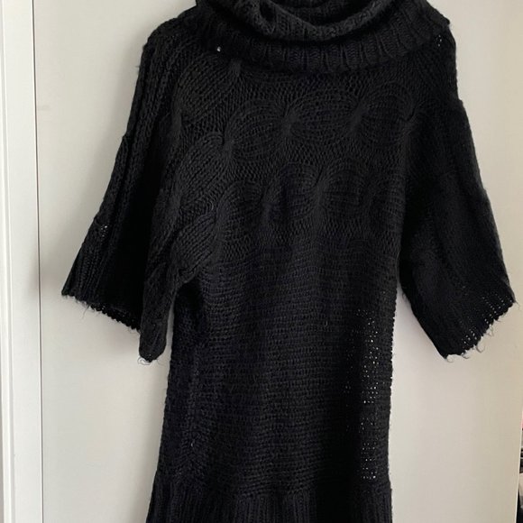 BLACK KNIT OVERSIZED SWEATER - Picture 2 of 4